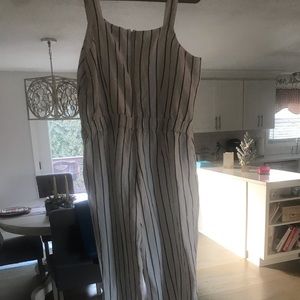 Ann Taylor Loft white jumpsuit size medium